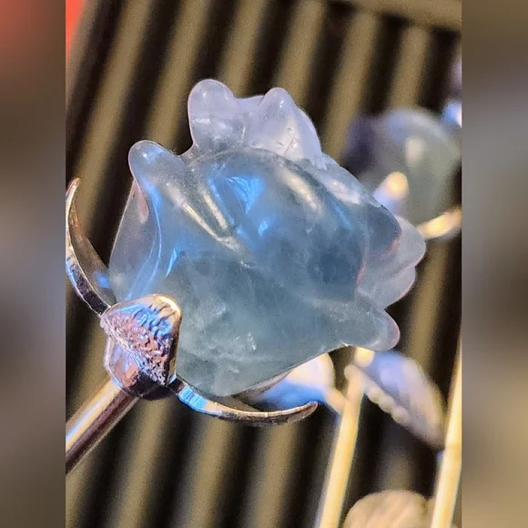 Genuine Crystal Rose, Valentines Rose - Picture 3 of 8